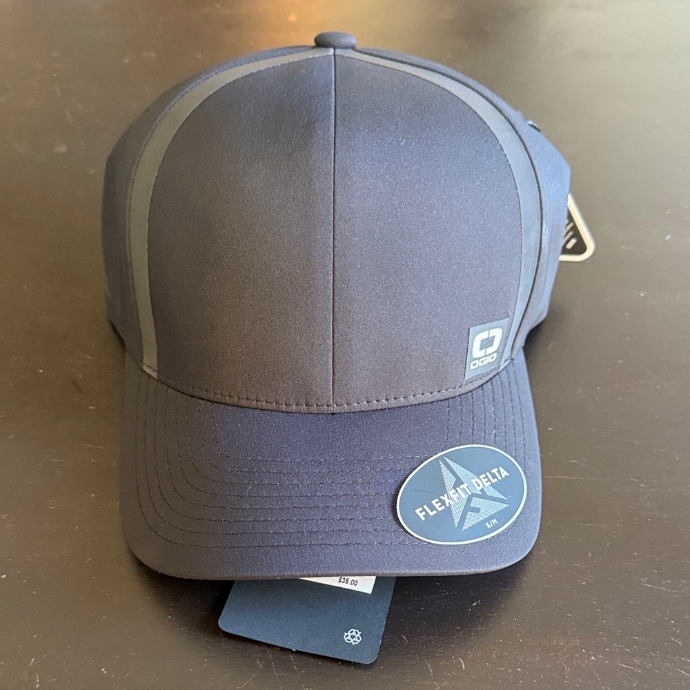 OGIO Flexfit Delta Hat - Dark Gray